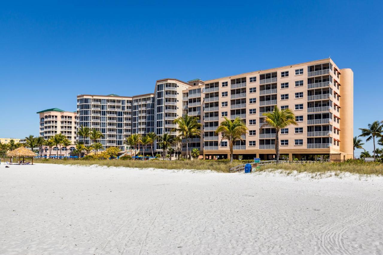 Estero Island Beach Villas 204, Sleeps 8, 2 Bedrooms, Gulf Front, Heated Pool Fort Myers Beach Buitenkant foto