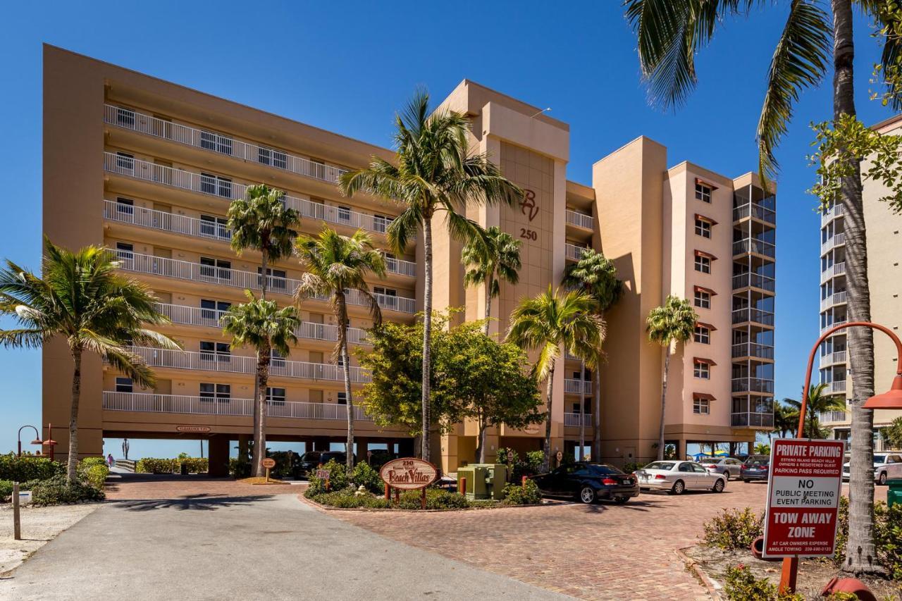 Estero Island Beach Villas 204, Sleeps 8, 2 Bedrooms, Gulf Front, Heated Pool Fort Myers Beach Buitenkant foto