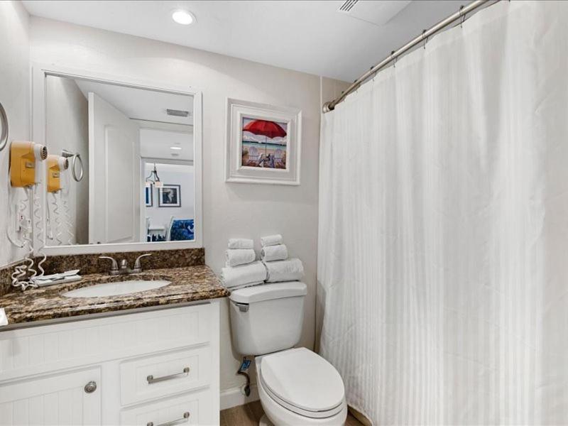 Estero Island Beach Villas 204, Sleeps 8, 2 Bedrooms, Gulf Front, Heated Pool Fort Myers Beach Buitenkant foto